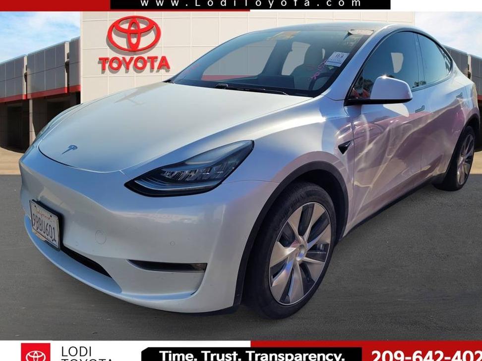 TESLA MODEL Y 2020 5YJYGDEE4LF023801 image